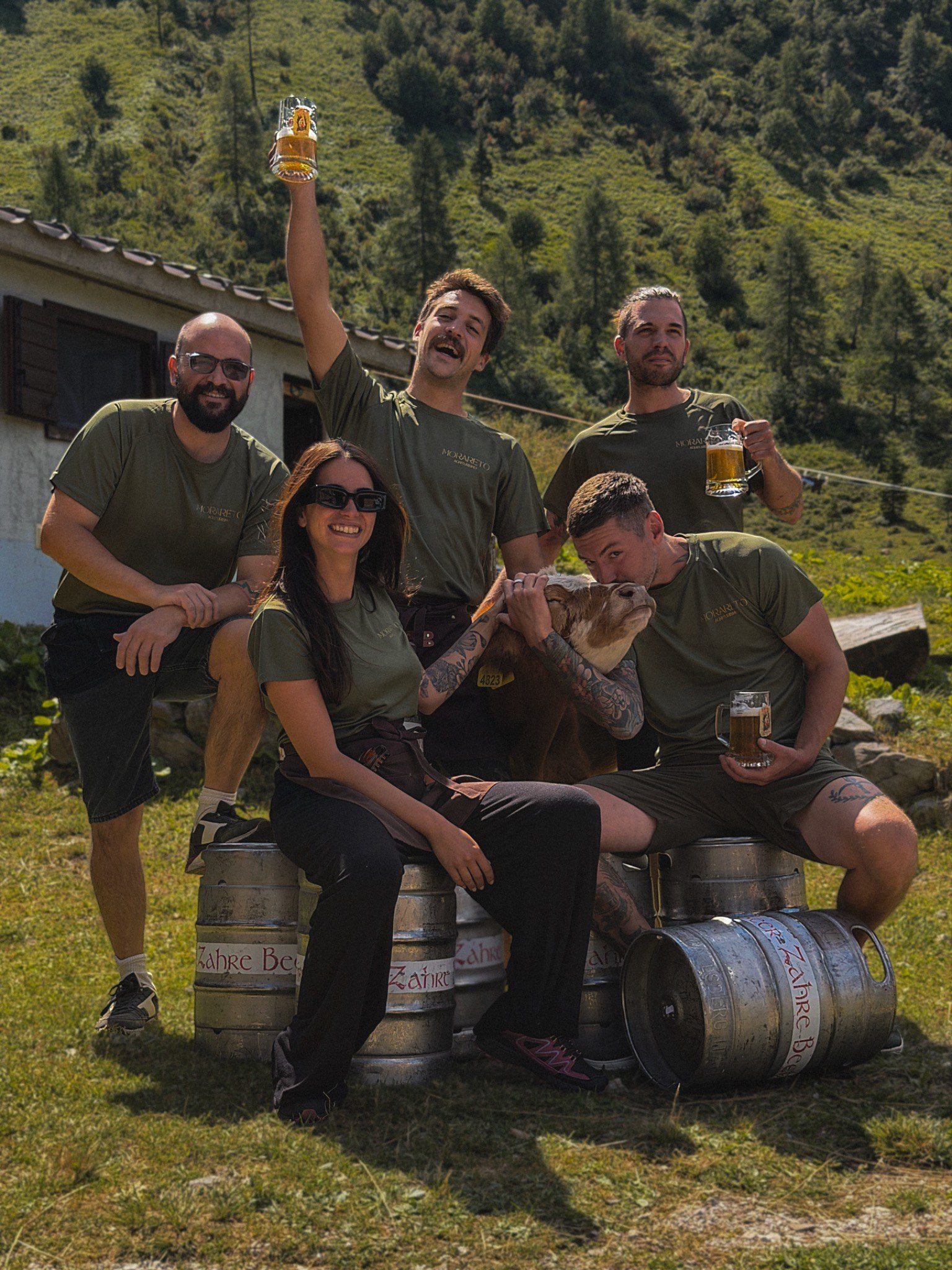 Morareto team portrait outdoors