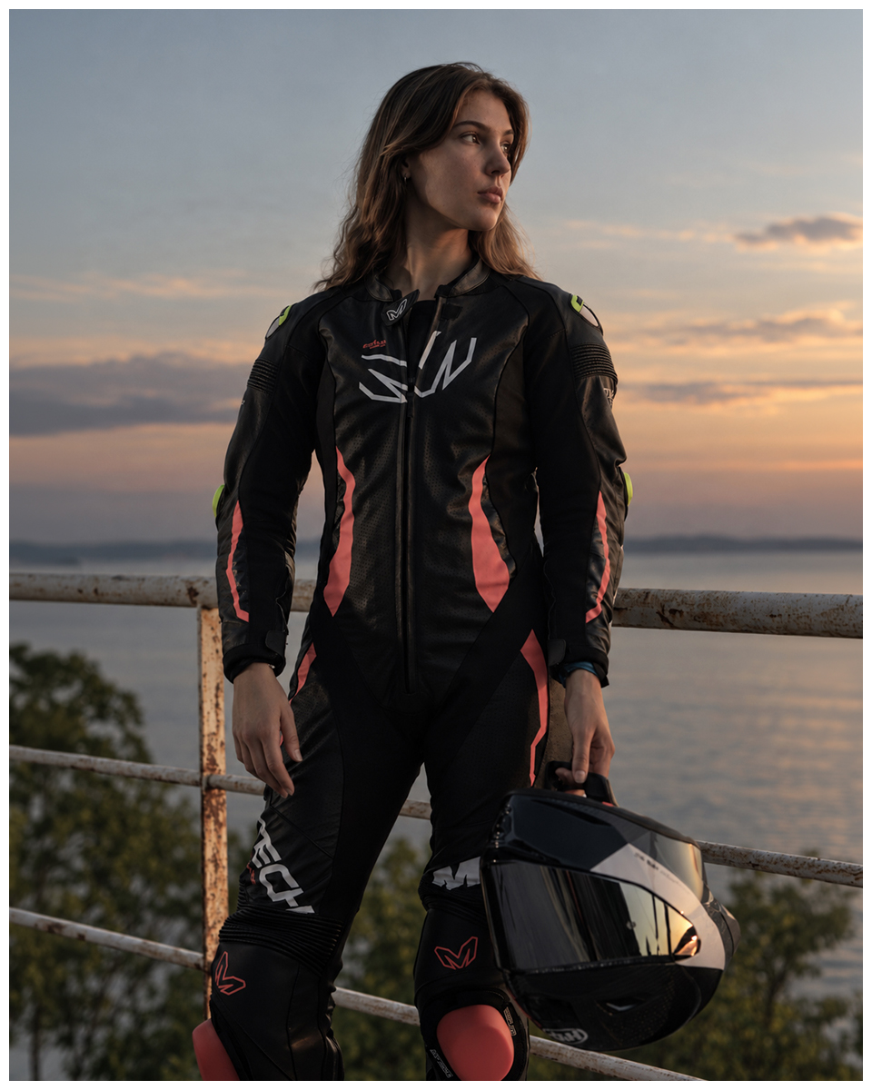 Fashion performance portrait at sunset