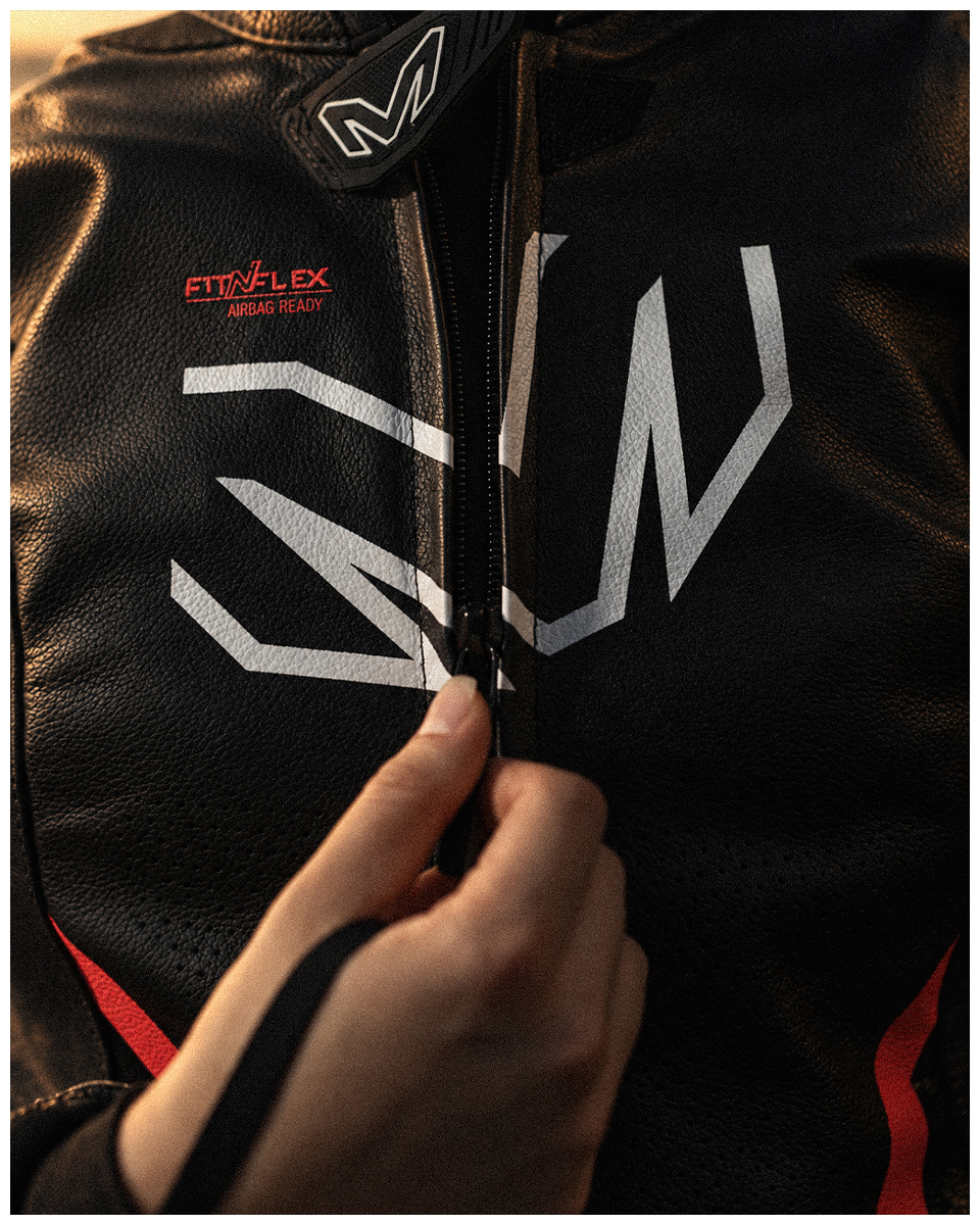 Suit detail