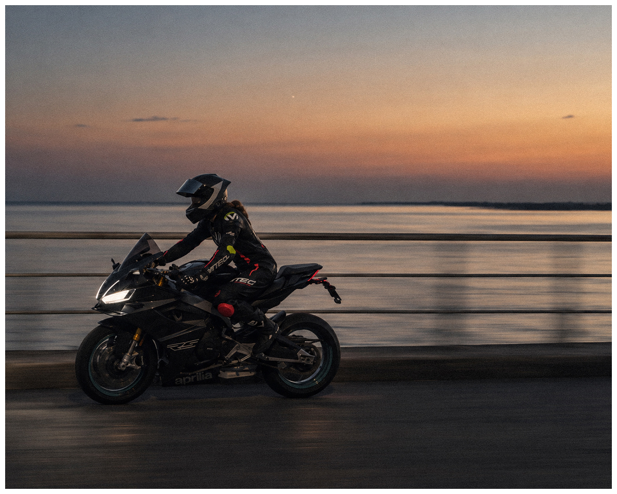 Seafront panning